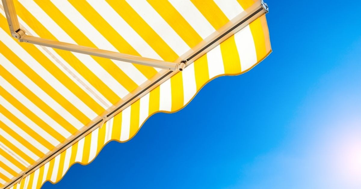 Kako ljeti smanjiti potrošnju električne energije pomoću sjenila za sunce